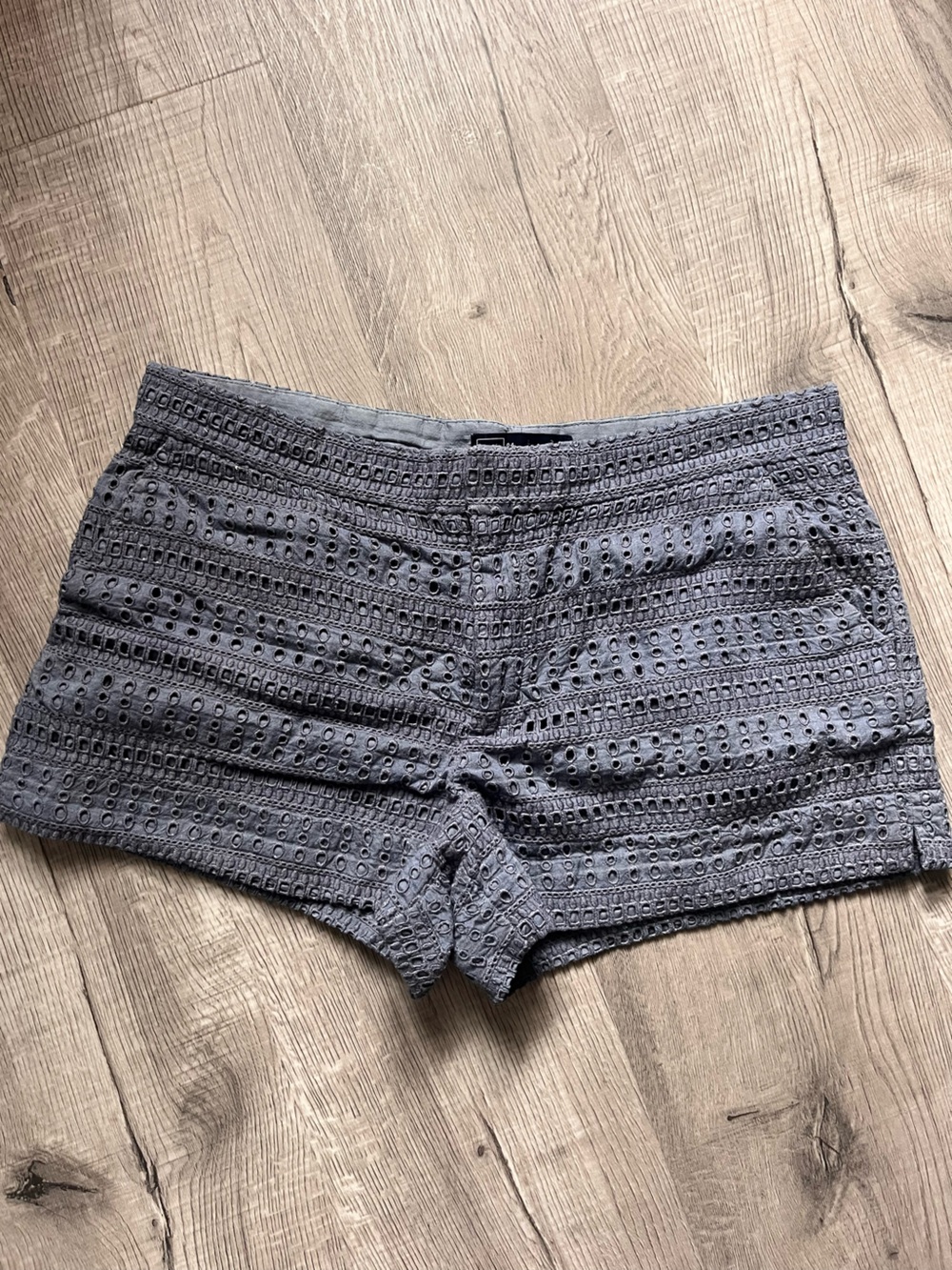 GAP Gray/blue Eyelet shorts